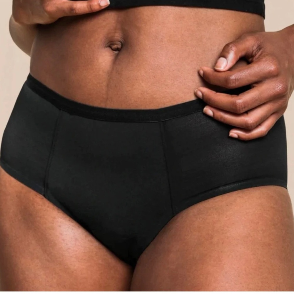 Proof-Leakproof Hipster Underwear- Super Heavy Absorbency
